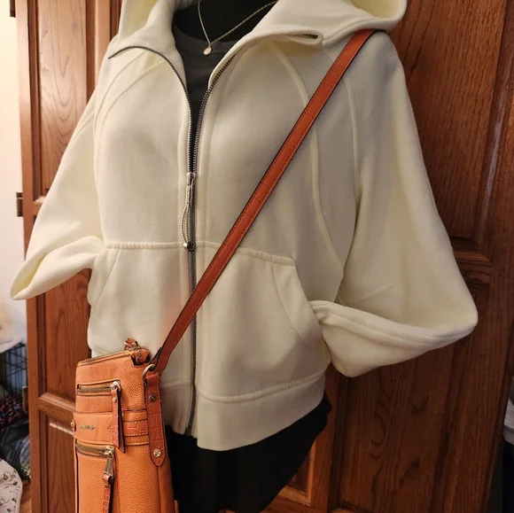 Lululemon oversized scuba full zip hoodie, color: Lemon Sorbet - Picture 5 of 14